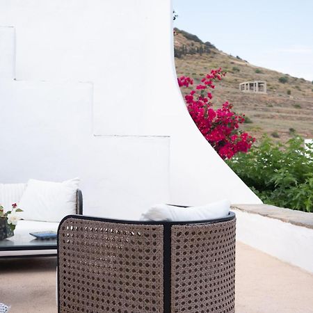Morfia Villas Piso Livadi Room photo