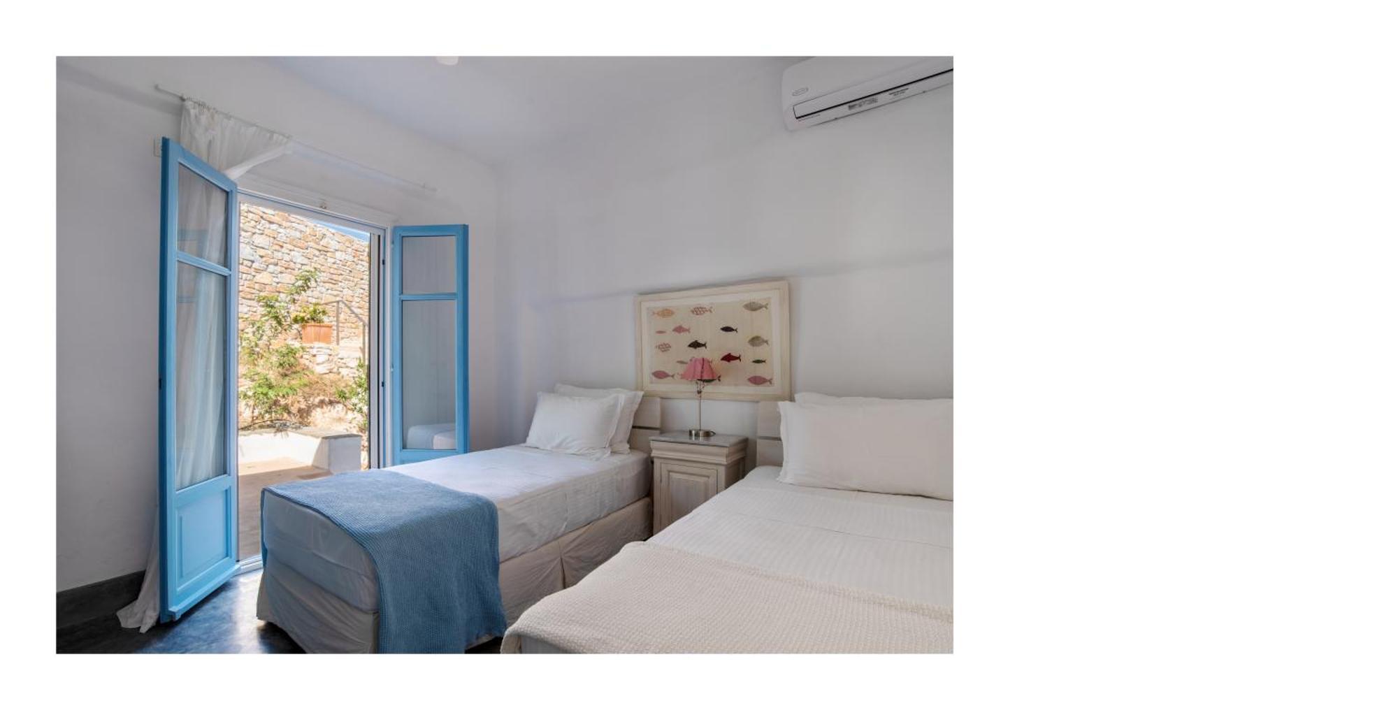 Morfia Villas Piso Livadi Room photo
